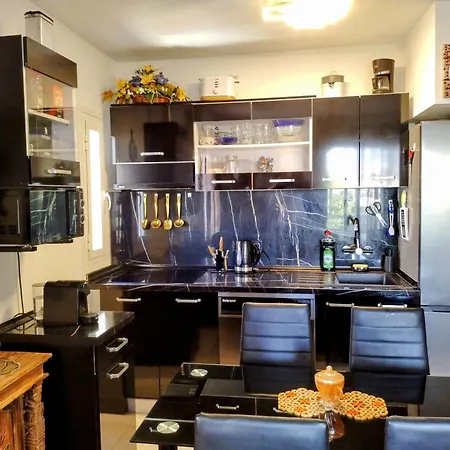 Helena Benalmadena